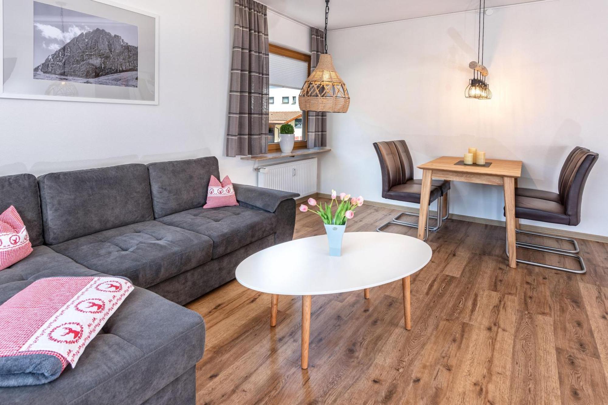 Staufenhirsch Apartment Oberstaufen Ngoại thất bức ảnh